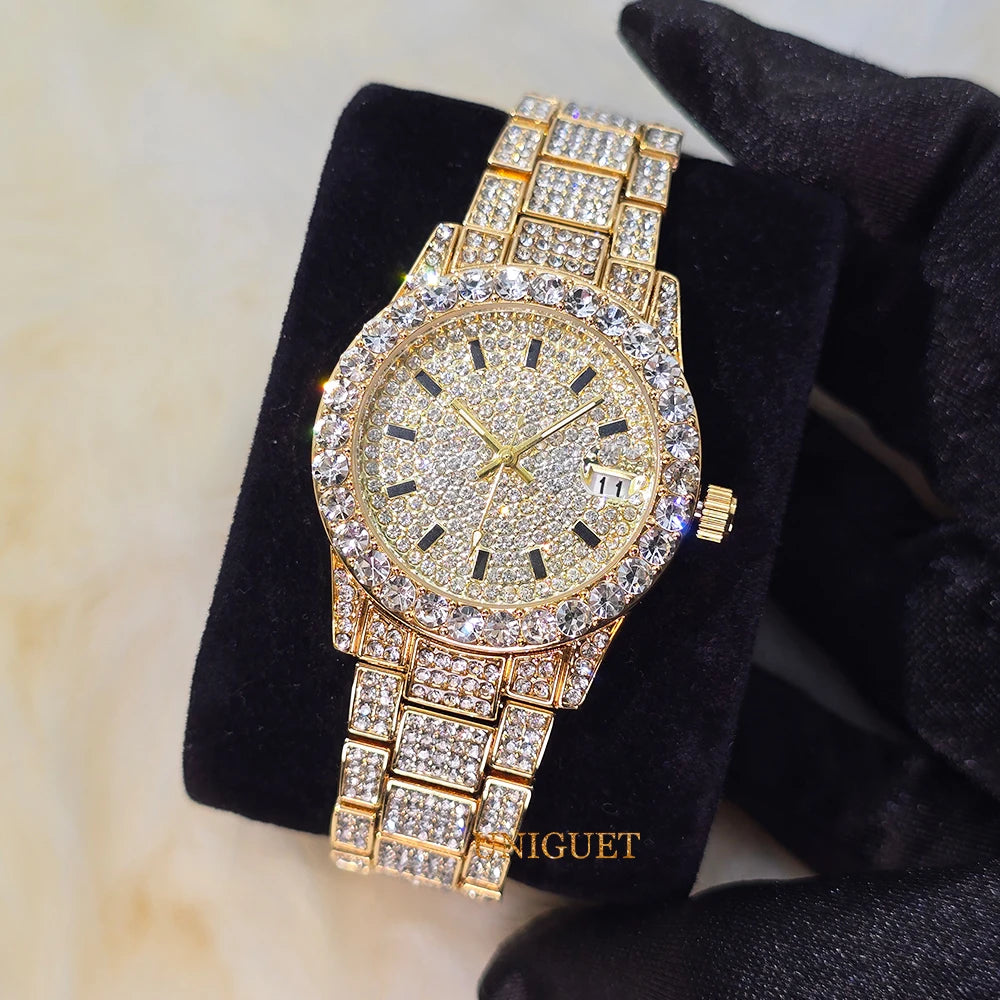 Elegant Women's Watch Pink Small Dial Fashion Dresses Diamond Watch For Ladies Luxury BlingBling Iced Mini Wristwatches Gift