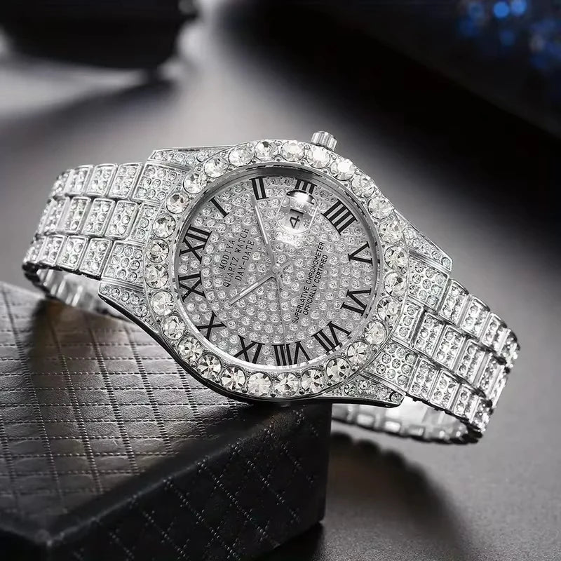 Luxury 3Pcs/Set Men's Golden Quartz Watch,Necklace and Bracelet Charming Jewelry, Shining Fashion Men's Outfit Accessory